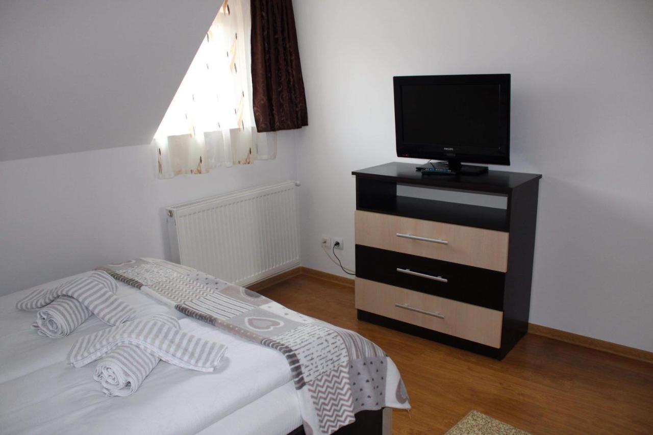 Ferienwohnung Napsugar Vendeghaz Sovata Exterior foto