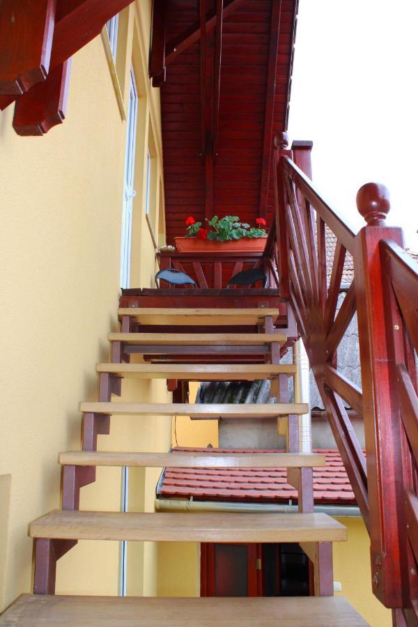 Ferienwohnung Napsugar Vendeghaz Sovata Exterior foto